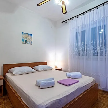 By The Sea Tri Zala, Korcula - 9237 Apartment Zrnovo