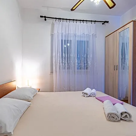 公寓 By The Sea Tri Zala, Korcula - 9237