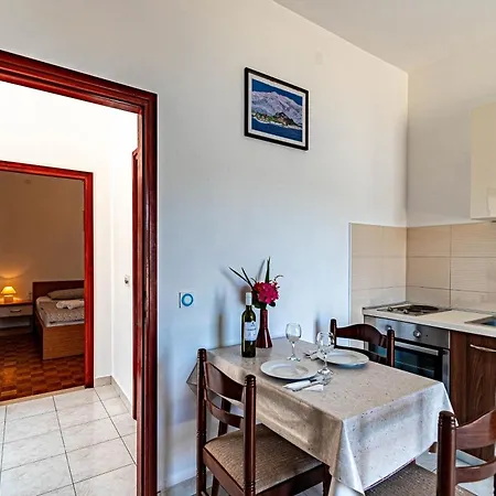 By The Sea Tri Zala, Korcula - 9237 *